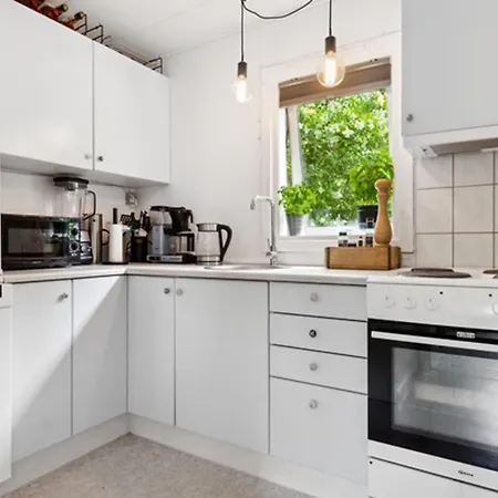 Сasa de vacaciones 2 Bedroom Awesome In