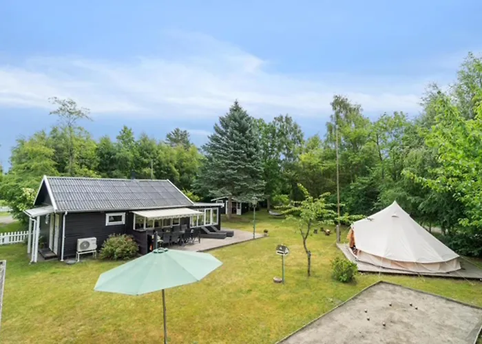 Ferienhaus 2 Bedroom In *